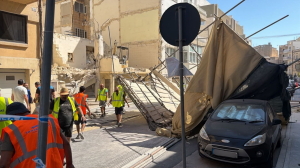 Scaffolding jiġġarraf fi Triq il-Gżira waqt li beda jiżżarma