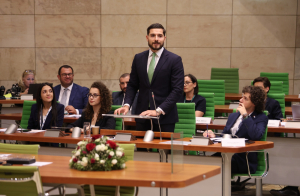 Borg liż-żgħażagħ: ‘Il-politika għandha bżonnkom biex tisfidawna, mhux biex iċapċpulna’