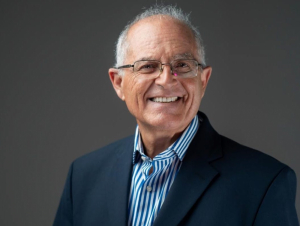 Momentum tikkundanna l-kummenti ta’ Jason Micallef lejn Arnold Cassola