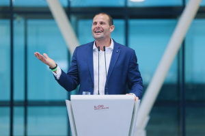 ADPD takkuża lil Abela b’diskriminazzjoni kontra ħaddiema barranin fuq il-bonus ta’ €1,000