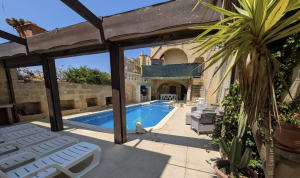 GozoStays tiċħad li l-farmhouse Rummiena kienet involuta fil-każ tal-allegat “ħares” fix-Xewkija