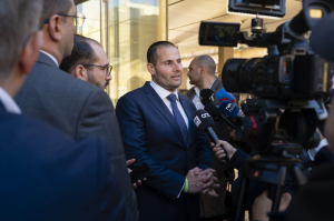 Il-Prim Ministru jiddefendi l-progress fuq il-wegħdiet dwar spazji miftuħa