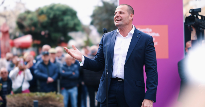 Gvern Laburista jwiegħed li se jkopri spejjeż ta’ min jakkumpanja pazjenti adulti barra minn Malta