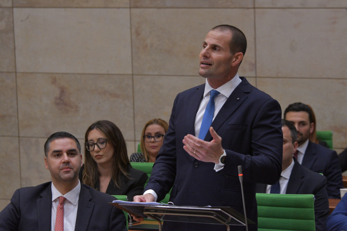 Abela jerġa’ jtenni l-oppożizzjoni ta’ Malta għal taxxi ġodda tal-UE