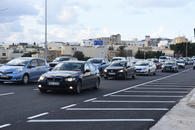 Żgħażagħ sa 30 sena jistgħu jċedu l-liċenzja tas-sewqan għal €25,000