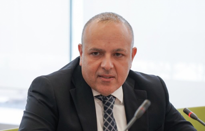 Id-difiża ddawwar il-kontro-eżami fuq Keith Schembri hekk kif il-Qorti tiddiskuti l-emails ta' Daphne Caruana Galizia