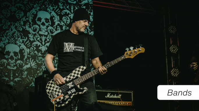 Għidli naqra: OBLIQUE VISIONS