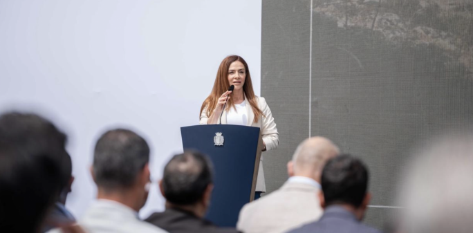 Il-konsultazzjoni dwar is-sit ta' White Rocks irċeviet 12,000 kontribut, tgħid Miriam Dalli