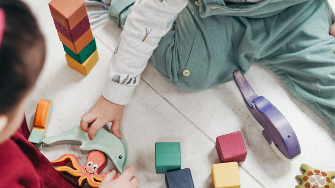 Tifel minn kull erbgħa fiċ-childcare hu ta’ ġenituri minn pajjiżi terzi – tħassib dwar il-miżura tal-Baġit