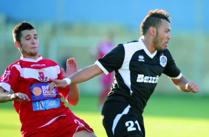Hibs wisq superjuri għal Vittoriosa Stars