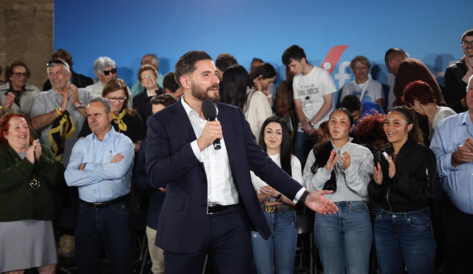 Alex Borg jipproponi liċenzji tal-karozzi skont kemm issuq fis-sena