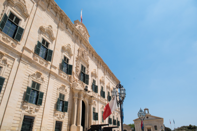 Awditu jindika €338 miljun f'bilanċi mhux solvuti