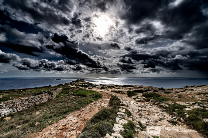 Riħ, frisk u xi ftit xita