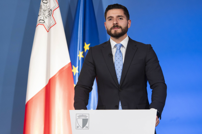 Alex Borg b’reazzjoni qawwija għall-ittra tal-Imħallef Mintoff: “Dak li qed jiżviluppa huwa bla preċedent”