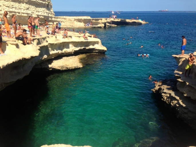 Ir-raġel li miet f'St Peter's Pool għandu 64 sena u residenti ż-Żejtun