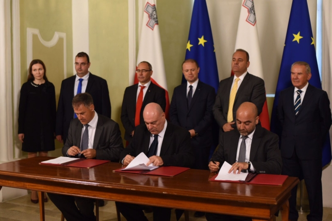 ritratt: James Bianchi