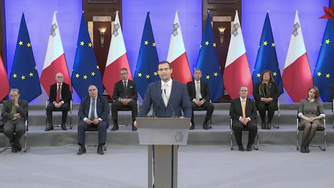 Il-Gvern nefaq kważi €13,000 fuq konferenza biex ħabbar pakkett ta' miżuri finanzjarji