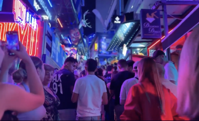 ARA | Paceville bla filtri: Xorb, ħmieġ u liġijiet li ma jlaħħqux mar-realtà