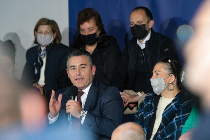 'Waqqaf issa l-bejgħ taċ-ċittadinanza lil Russi' - Bernard Grech lil Robert Abela