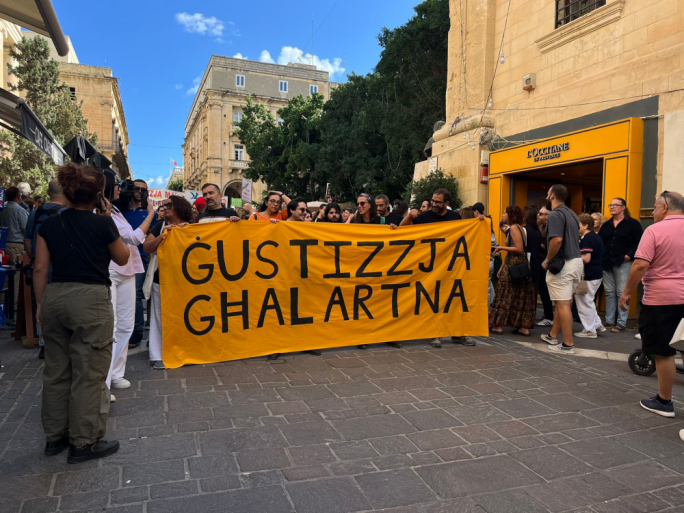 Robert Abela jwebbes rasu u igħid li se jmexxi bir-riformi tal-ippjanar