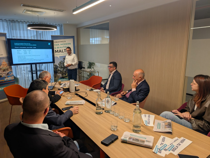 Momentum tipproponi pjan ta’ €842 miljun ibbażat fuq 'shared cabs' biex tnaqqas it-traffiku